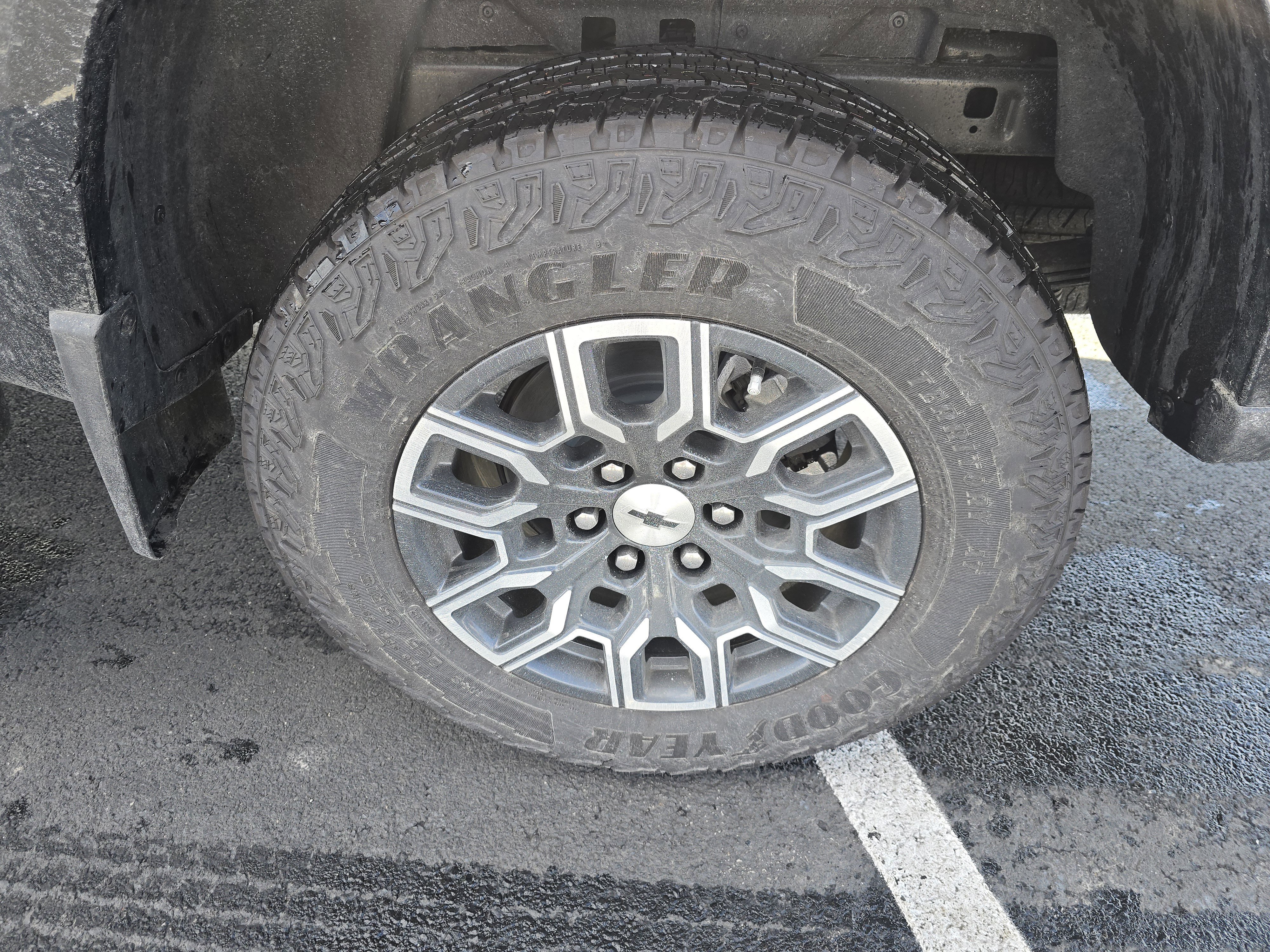 New 2026 Chevrolet Colorado Z71 image 12