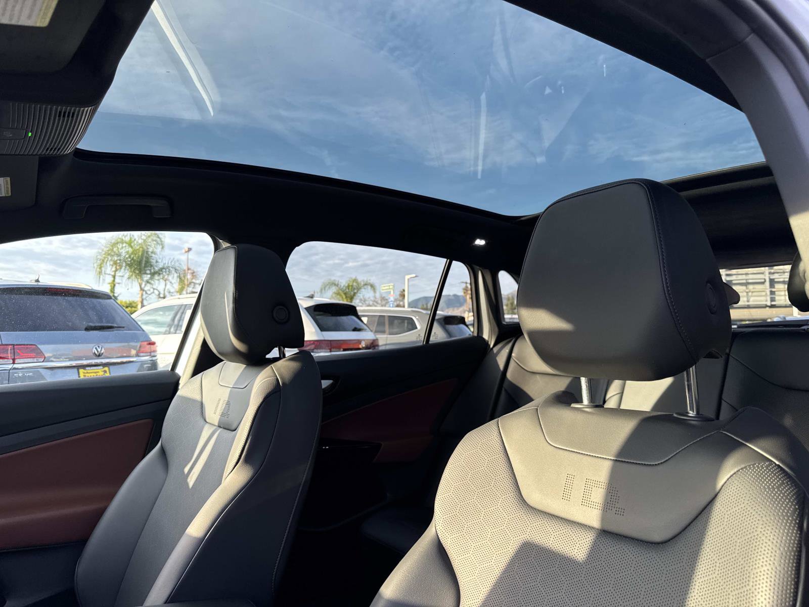 Used 2022 Volkswagen ID.4 Pro S image 16