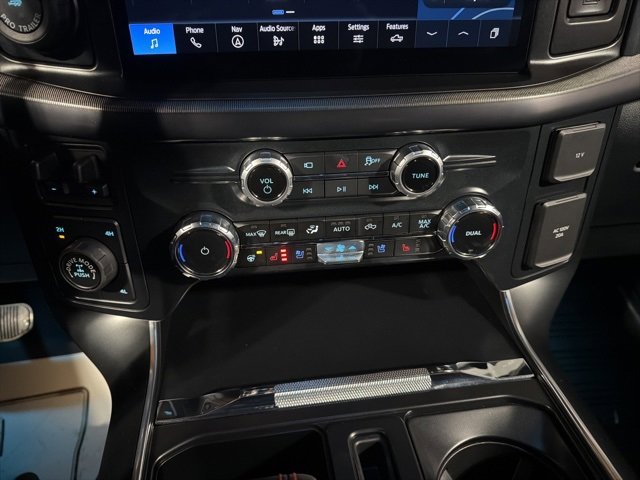 Used 2025 Ford F150 Raptor image 30