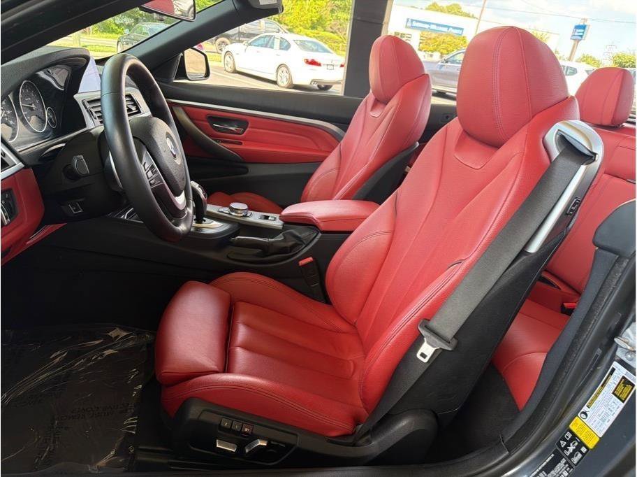 Used 2020 BMW 430i xDrive Convertible w/ M Sport Package AWD/4WD image 10