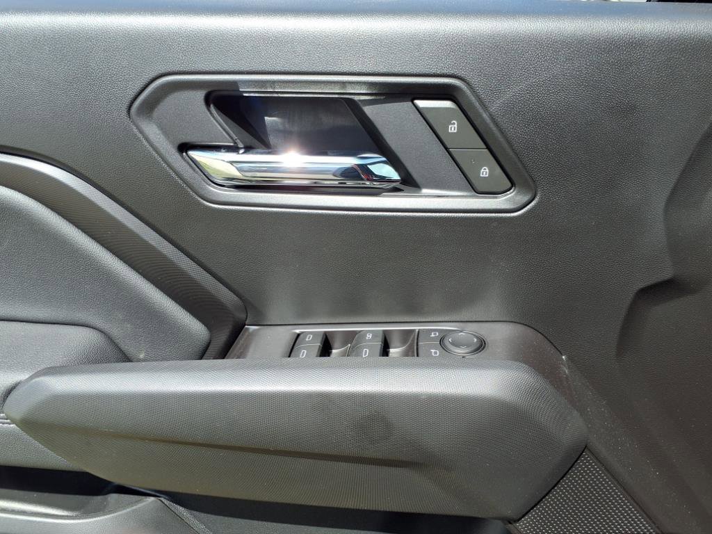 New 2025 Chevrolet Colorado LT w/ LT Convenience Package image 25