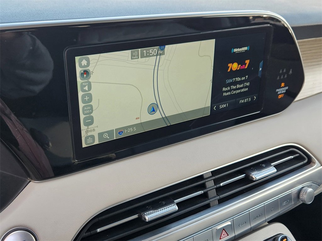 Used 2021 Hyundai Palisade Limited image 13