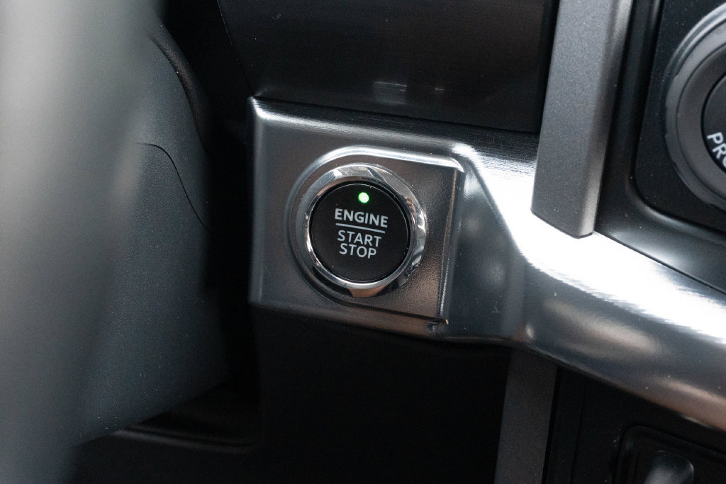 Used 2022 Ford F150 Lariat w/ Max Trailer Tow Package AWD/4WD image 26