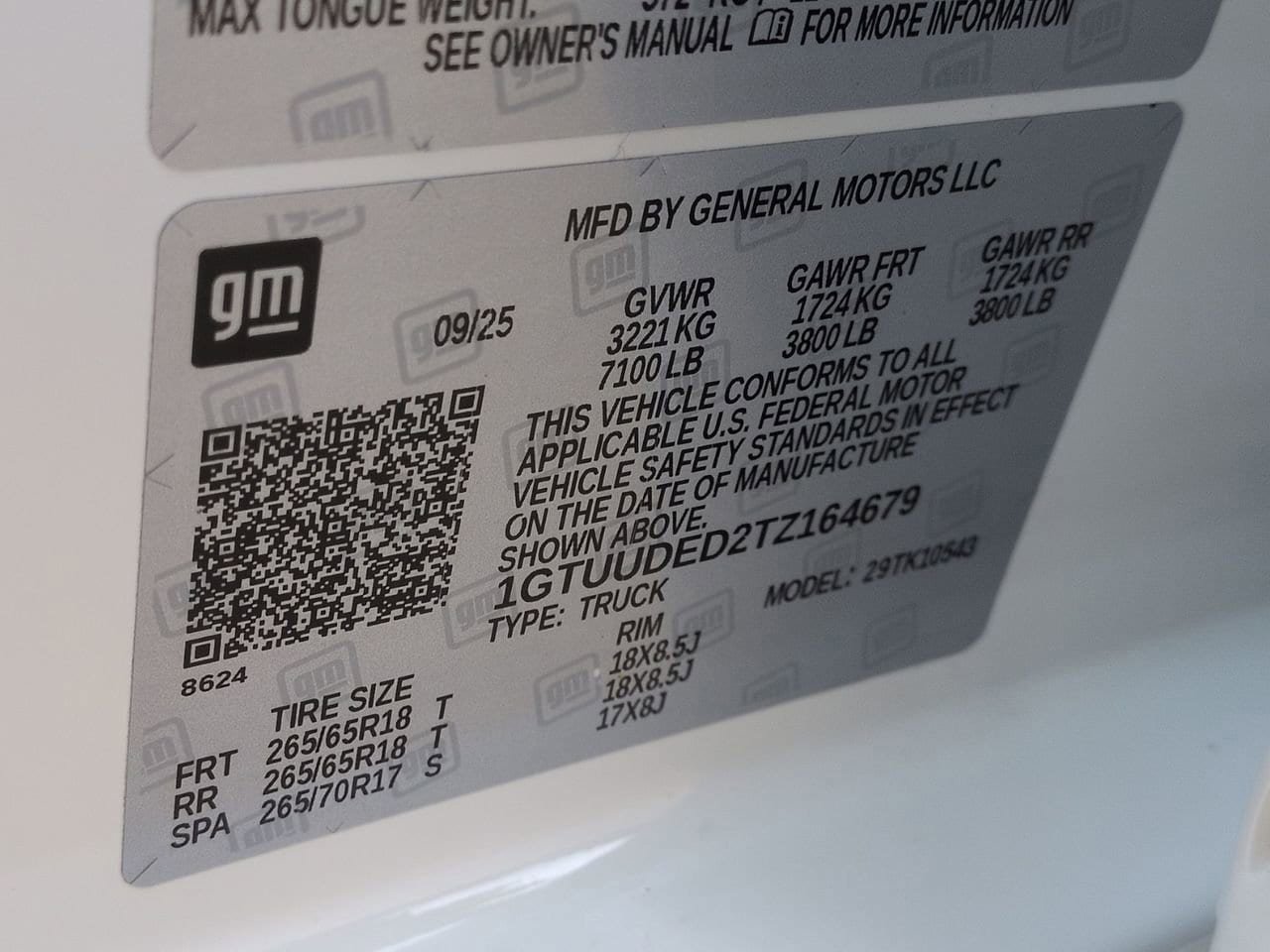Certified 2026 GMC Sierra 1500 SLT image 28