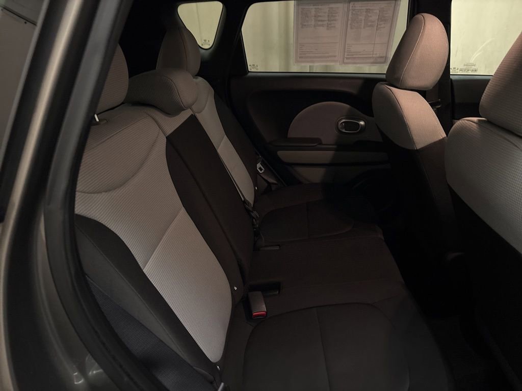 Used 2016 Kia Soul image 20