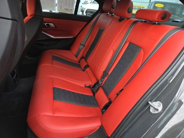 Used 2022 BMW M3 image 11