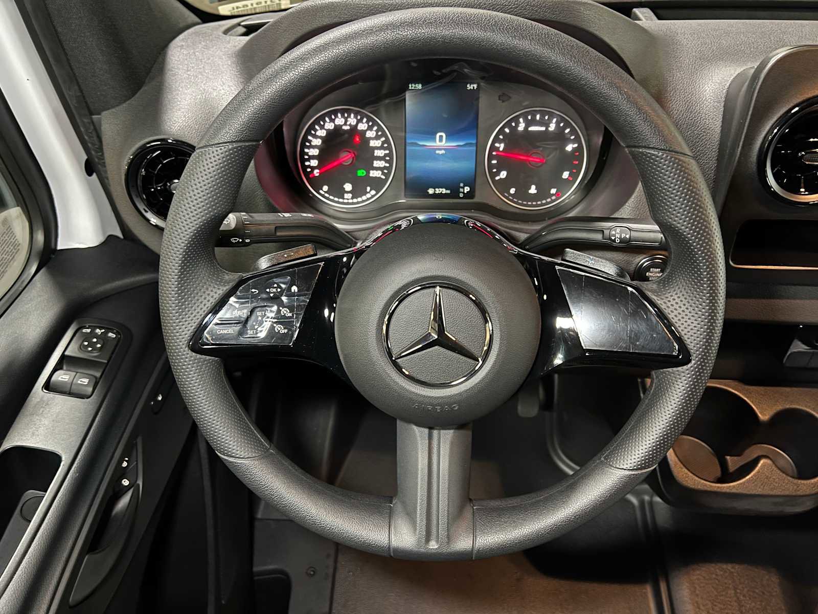 Used 2025 Mercedes-Benz Sprinter 2500 image 26