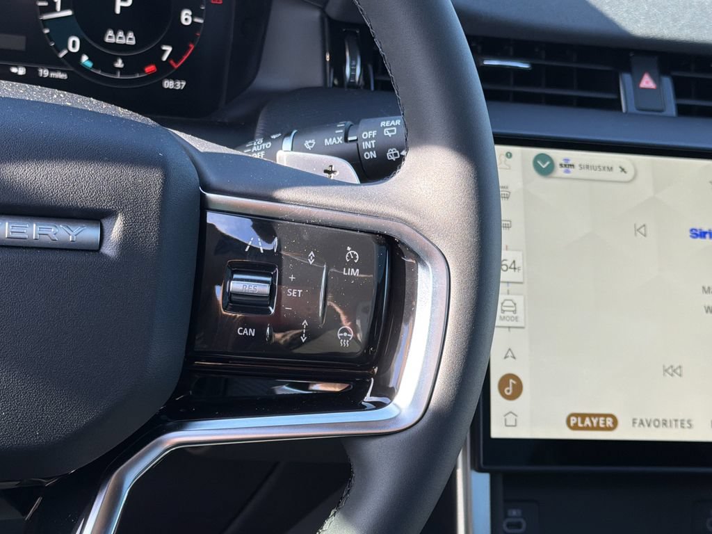 New 2026 Land Rover Discovery Sport Landmark AWD/4WD image 25