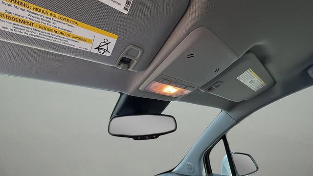 Used 2022 Chevrolet Trax LT w/ Driver Confidence Package image 27