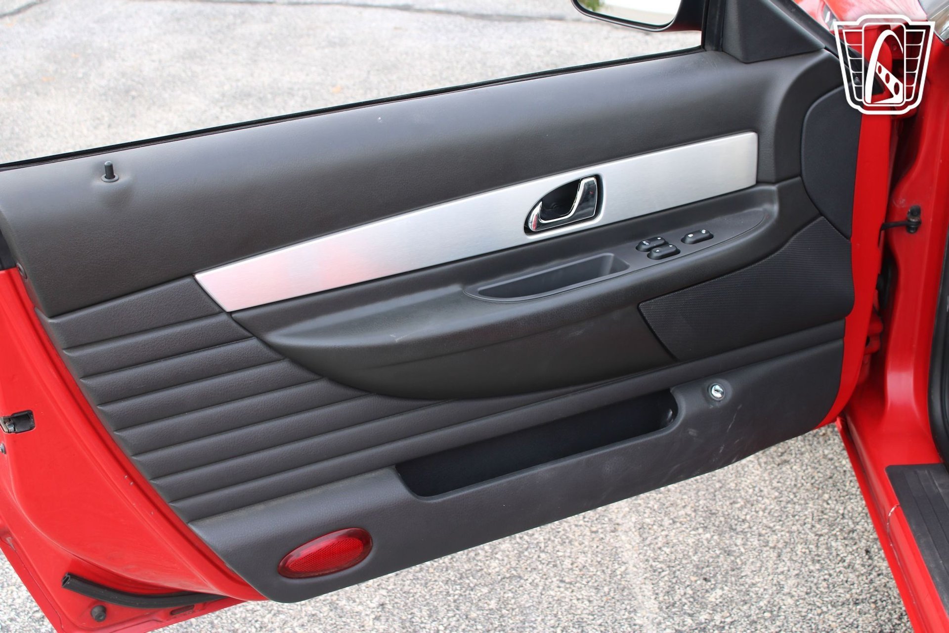 Used 2002 Ford Thunderbird RWD image 12