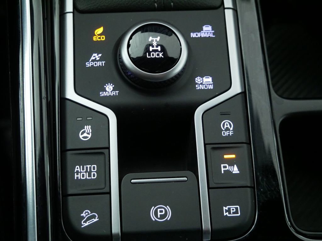 Certified 2025 Kia Sorento SX Prestige image 32