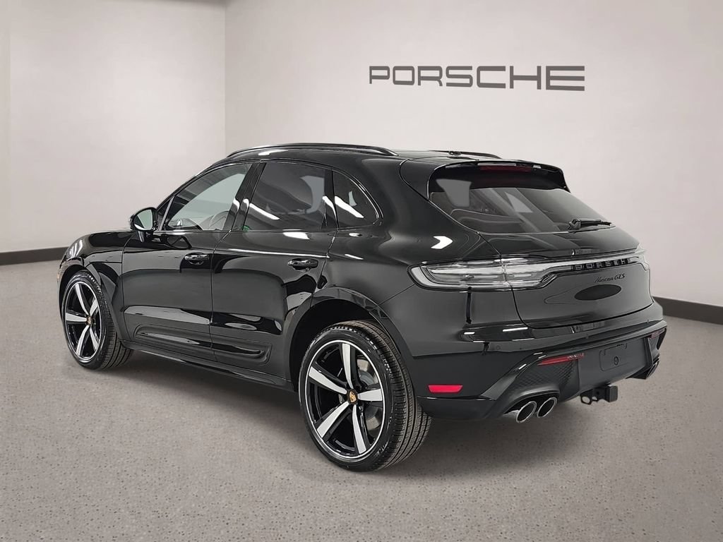New 2026 Porsche Macan GTS AWD/4WD image 3