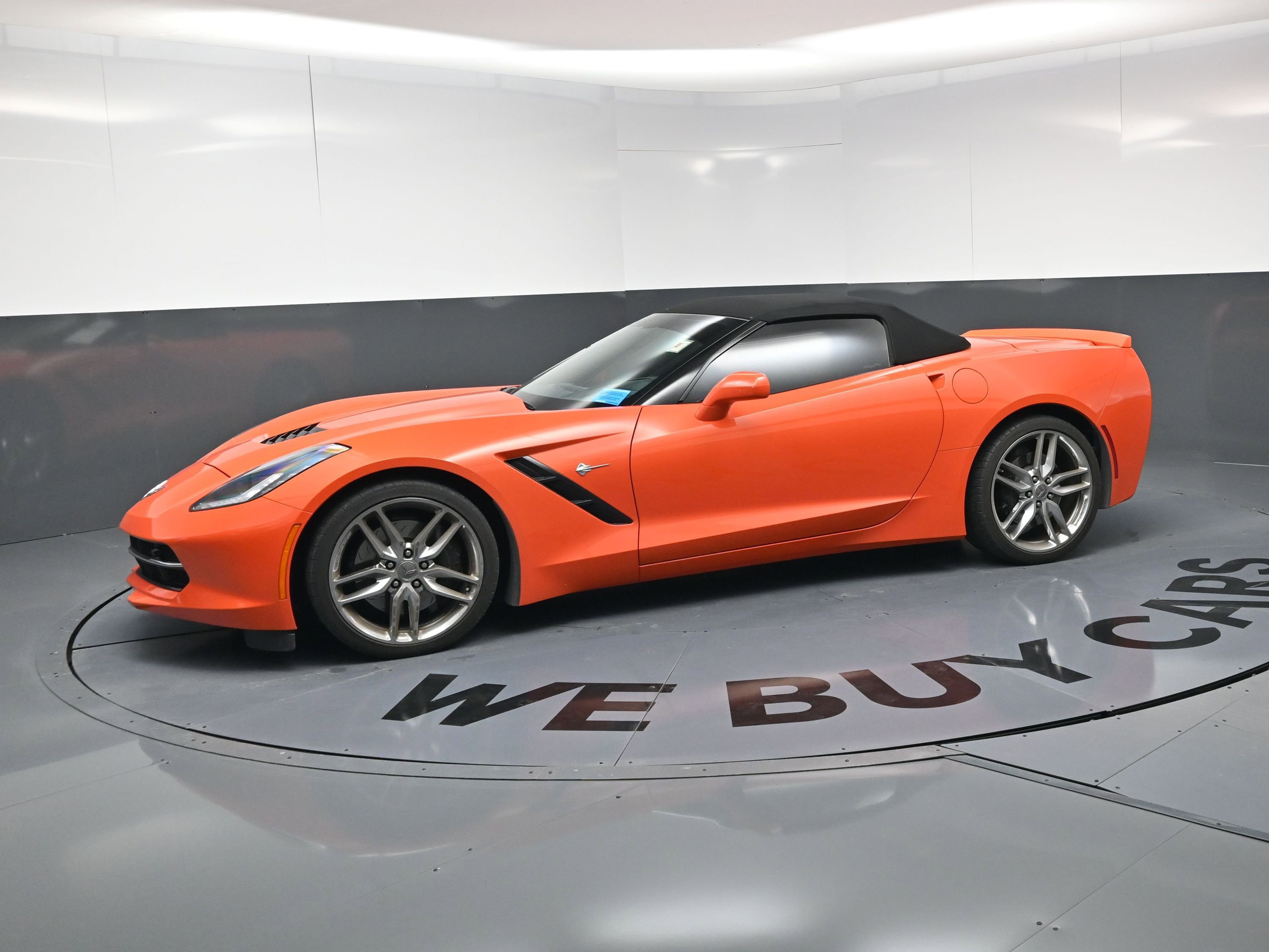 Used 2019 Chevrolet Corvette Stingray Convertible Z51 2LT image 6