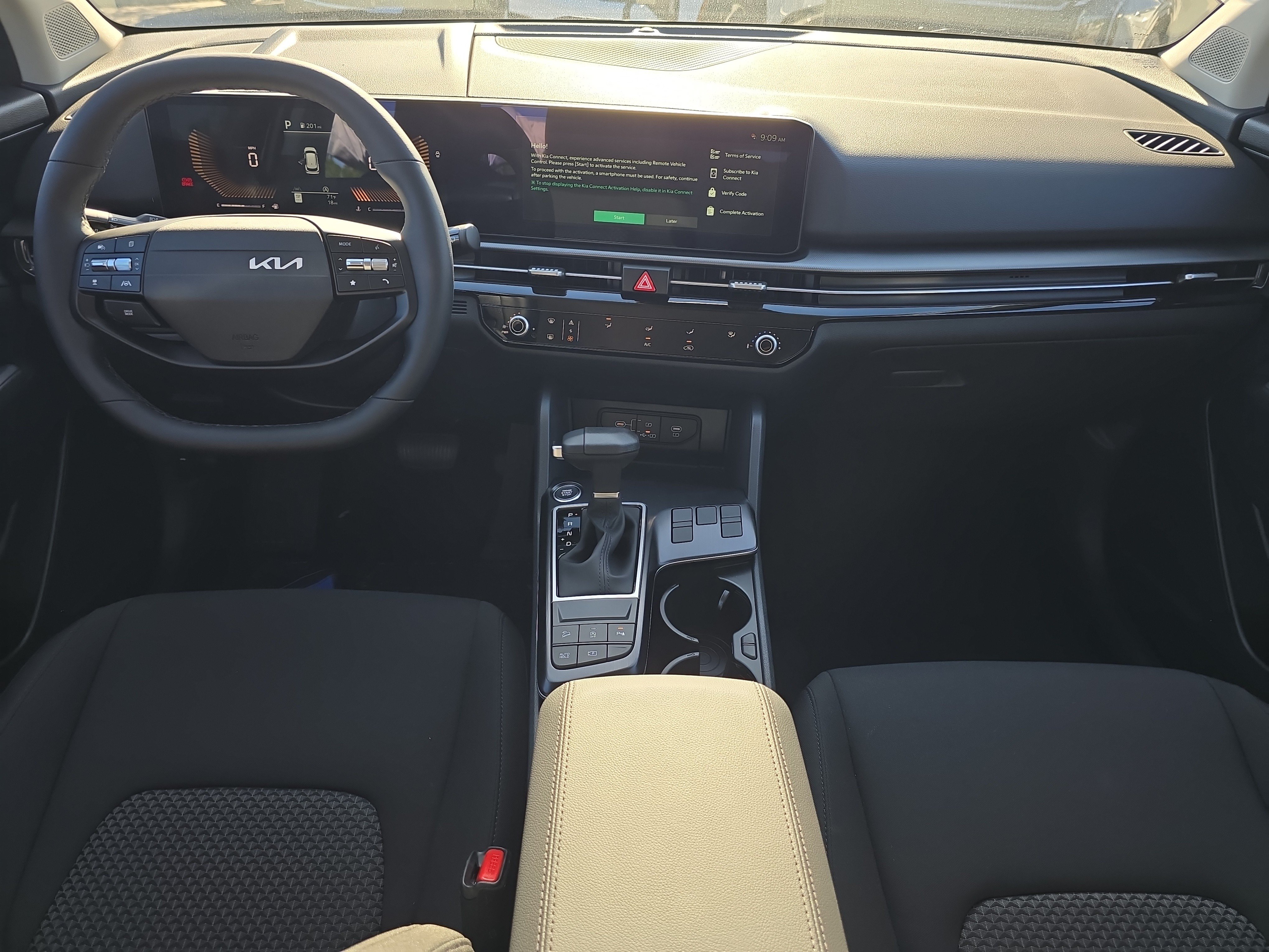 New 2027 Kia Sportage LX FWD image 11