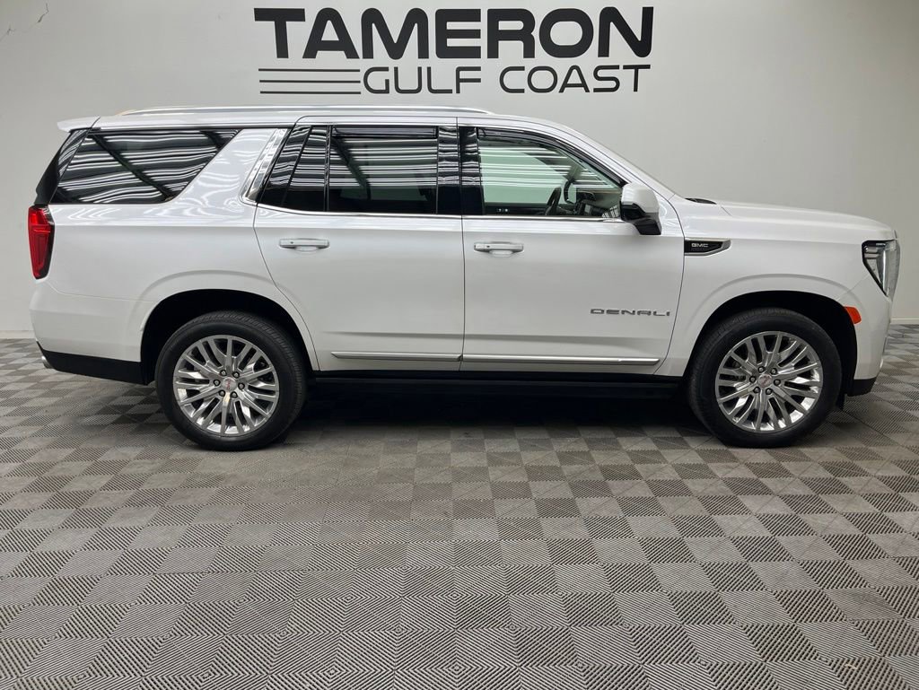 Used 2023 GMC Yukon Denali AWD/4WD image 4
