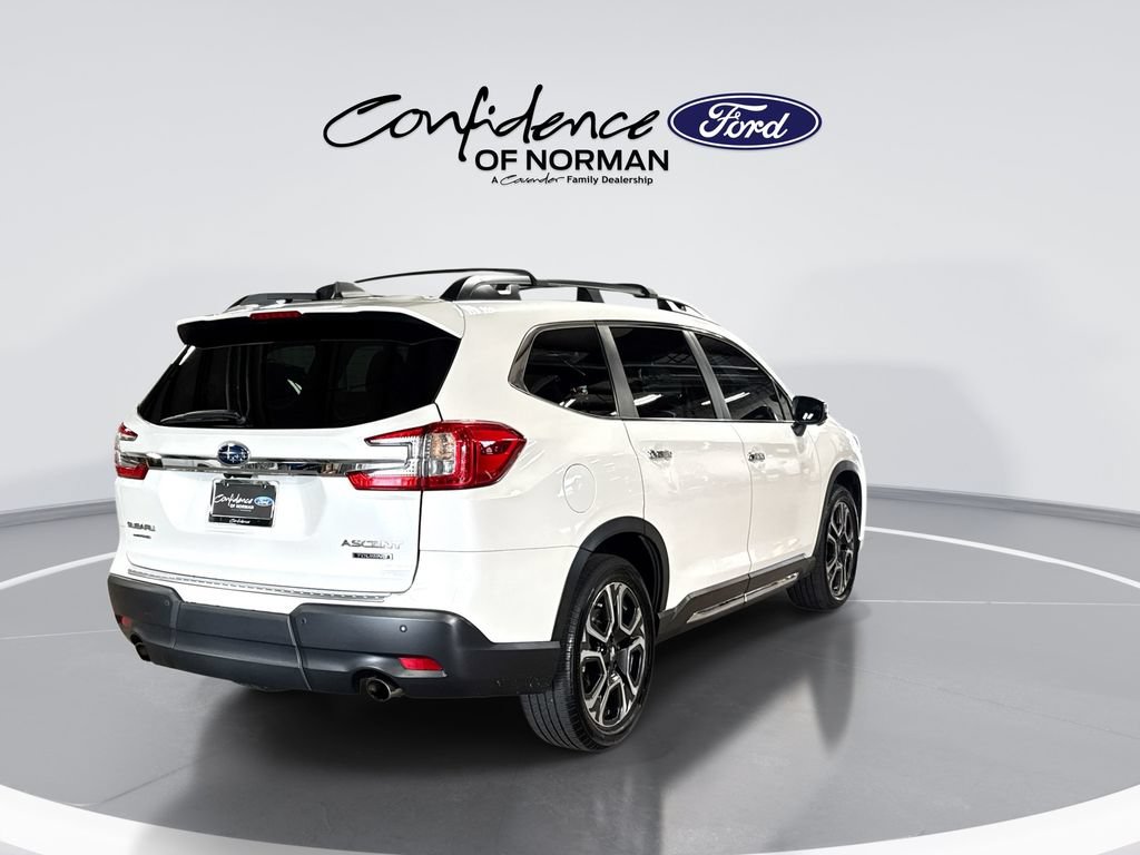 Used 2023 Subaru Ascent Touring AWD/4WD image 8