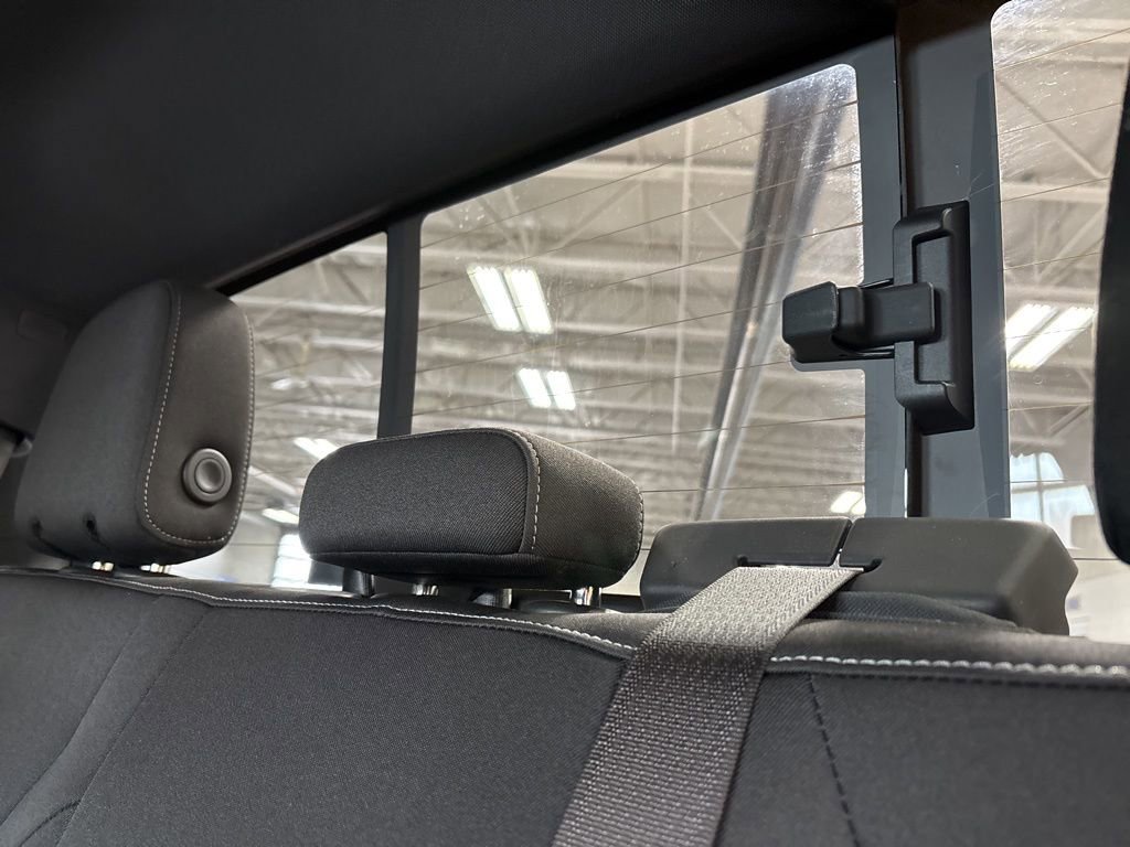 Used 2023 Chevrolet Colorado LT w/ LT Convenience Package III image 34