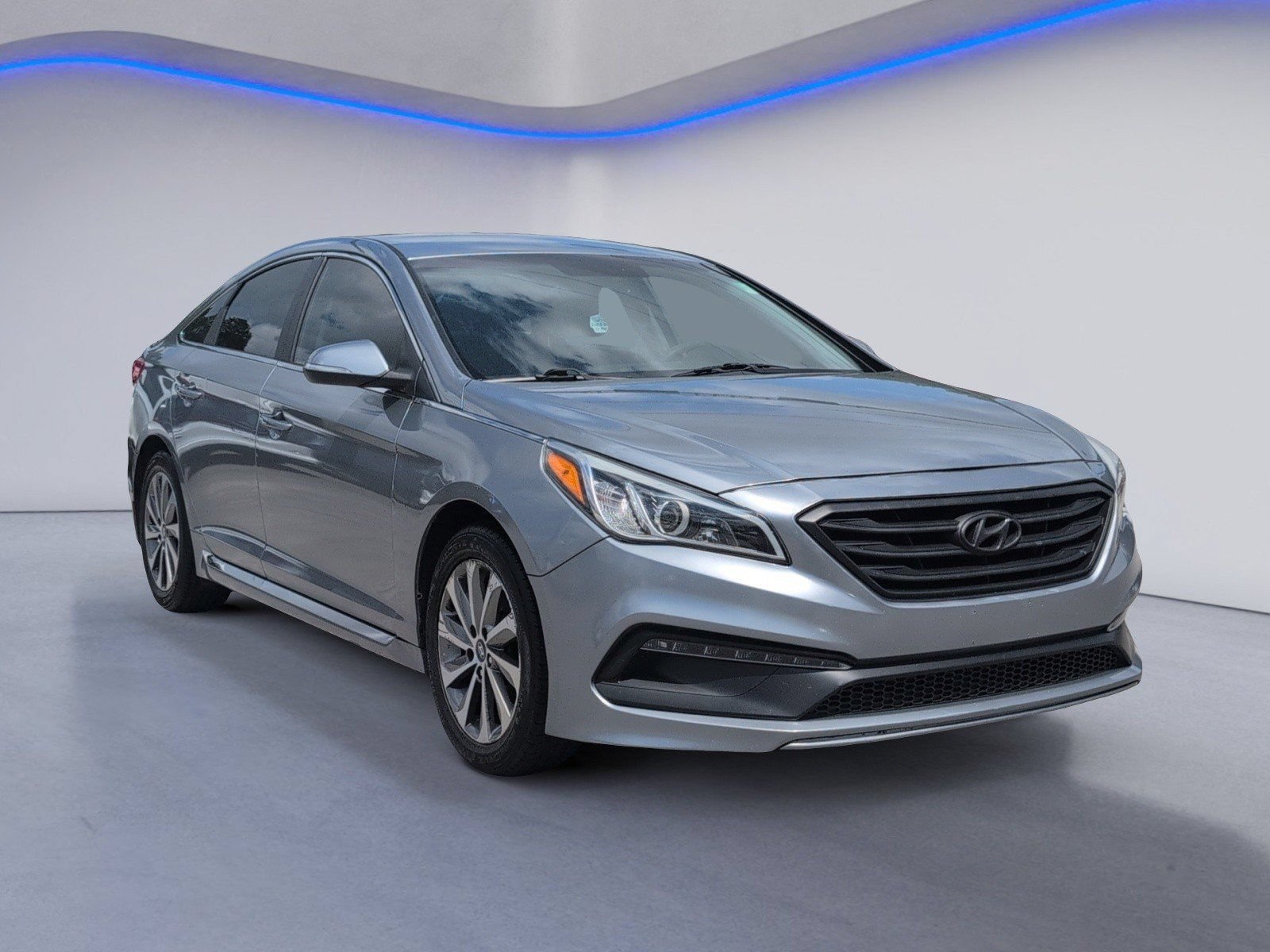 Used 2015 Hyundai Sonata Sport FWD image 6