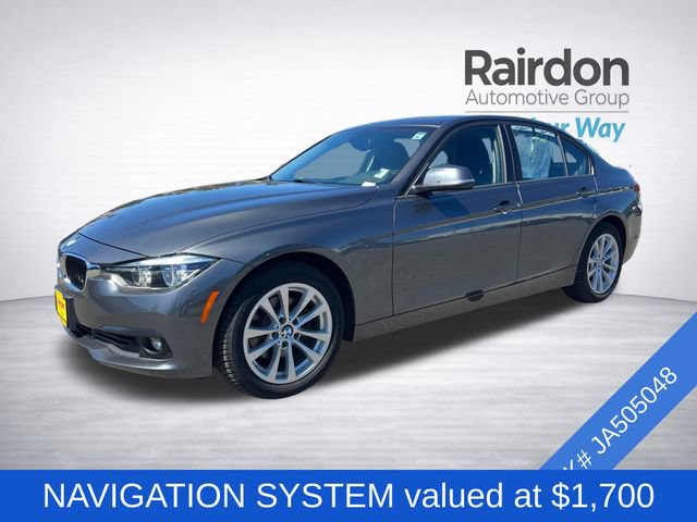 Used 2018 BMW 320i xDrive Sedan AWD/4WD image 3