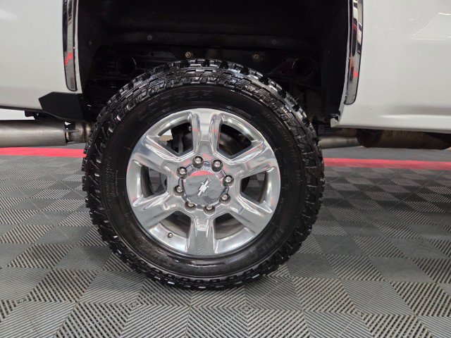 Used 2019 Chevrolet Silverado 2500 LTZ w/ Duramax Plus Package AWD/4WD image 96