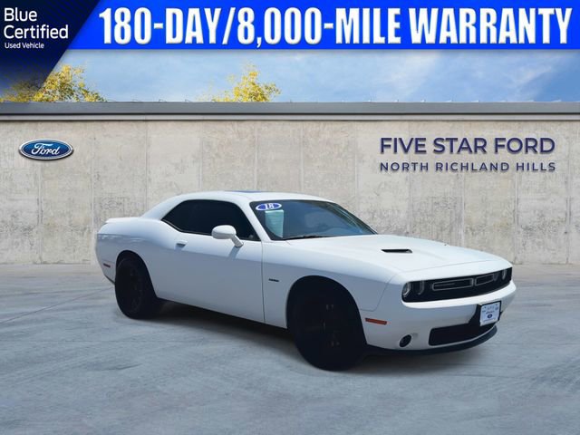 Used 2018 Dodge Challenger R/T RWD image 2