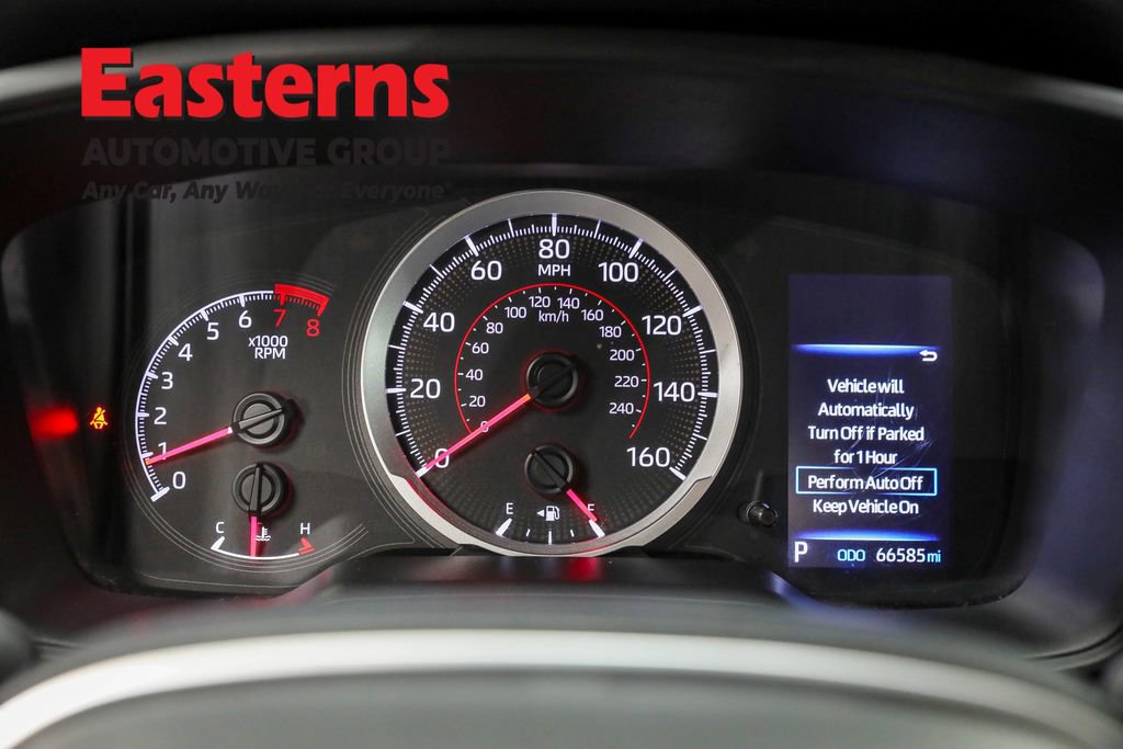 Used 2022 Toyota Corolla Cross LE image 17