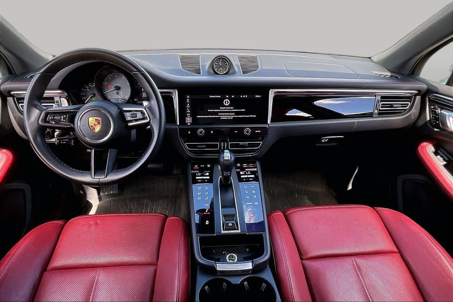 Used 2022 Porsche Macan S AWD/4WD image 16