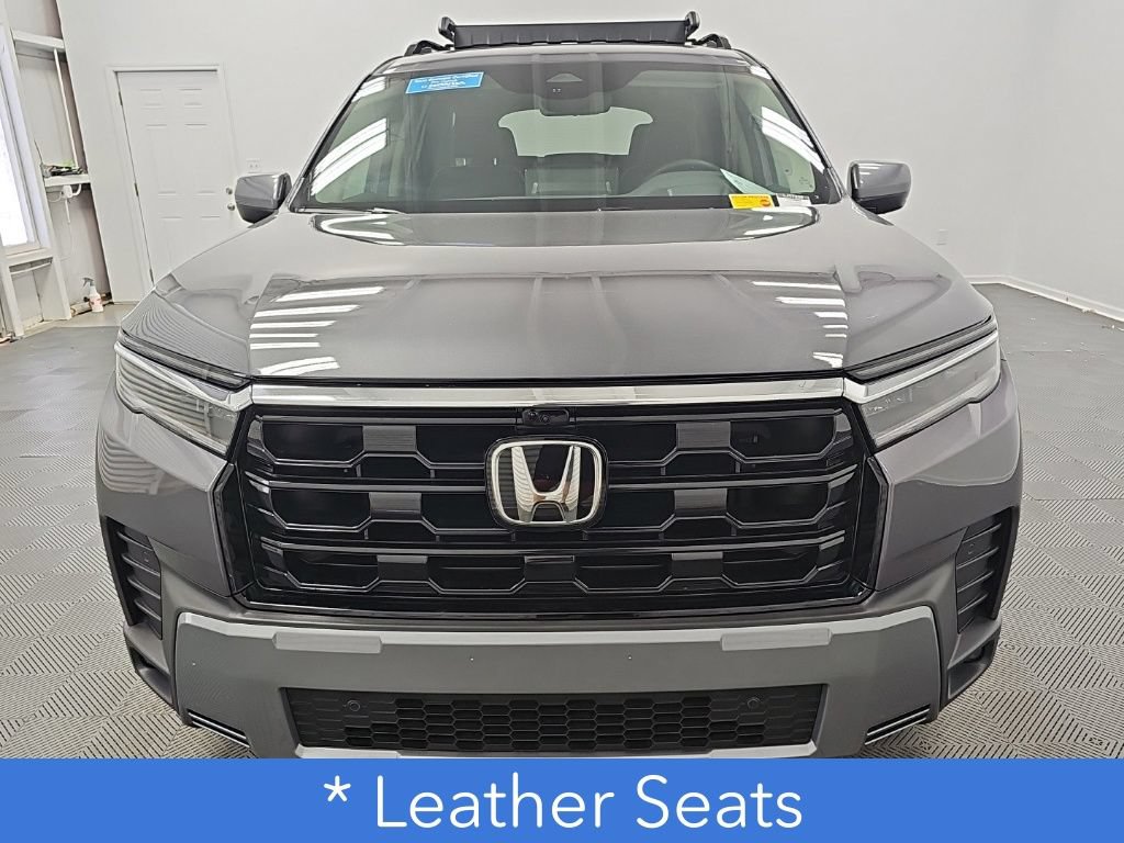 Used 2026 Honda Pilot Elite image 4
