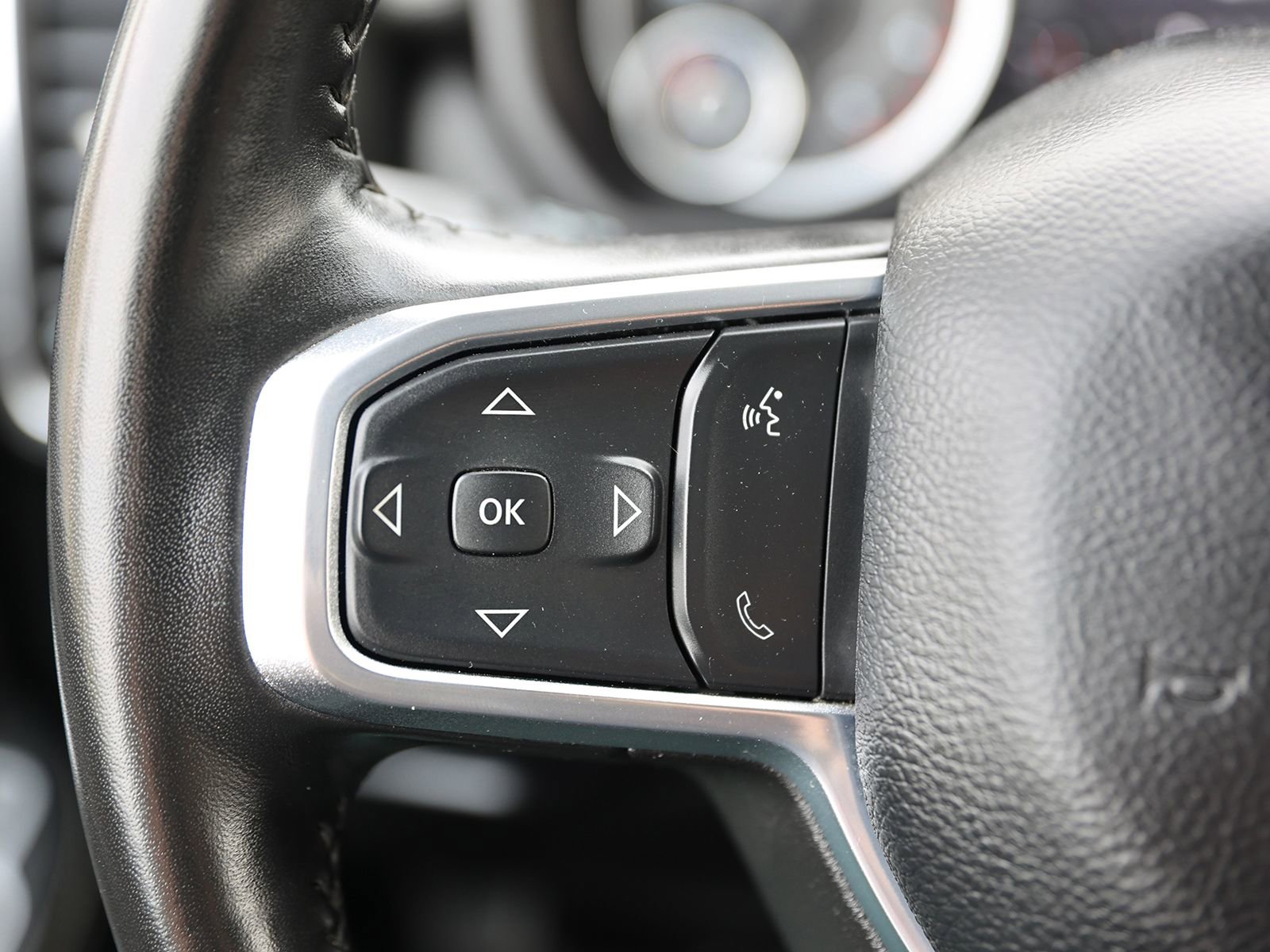 Used 2024 RAM 2500 Laramie image 41