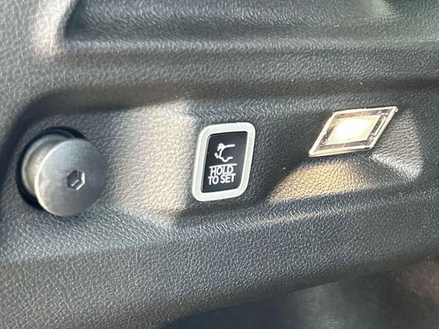 New 2025 Jeep Grand Cherokee L Altitude AWD/4WD image 13