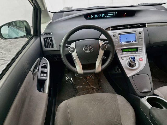 Used 2015 Toyota Prius Prime Plug-In Hybrid FWD image 21