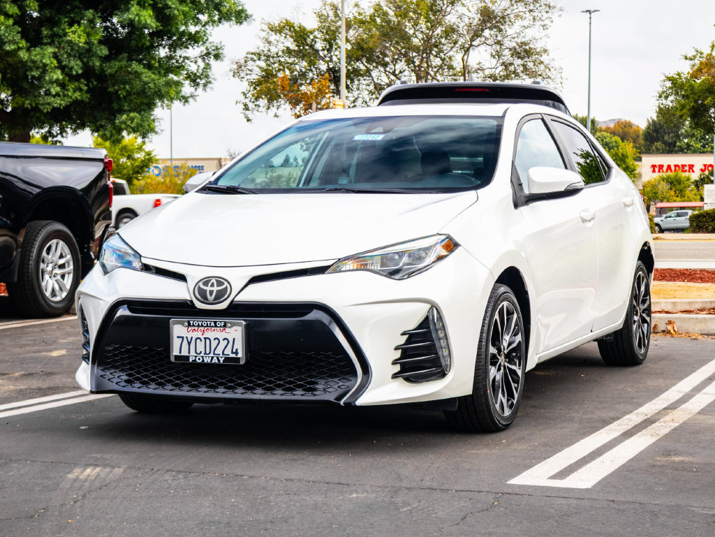 Used 2017 Toyota Corolla XSE w/ Protection Package FWD image 3