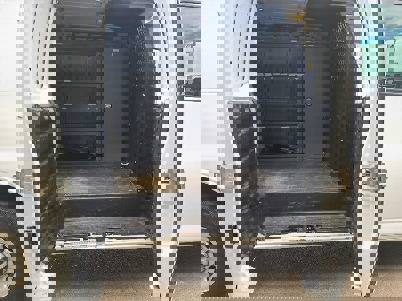 Used 2017 Chevrolet Express 2500 image 14