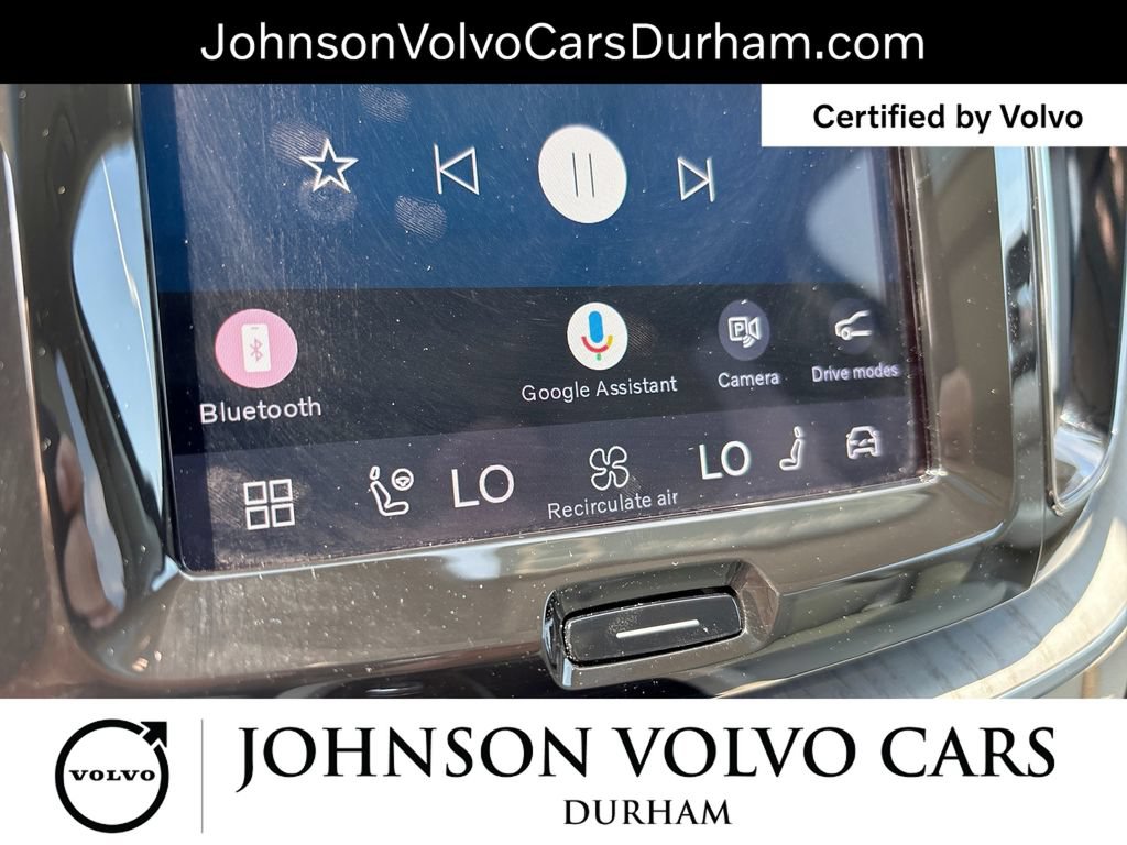 Certified 2024 Volvo XC60 T8 Ultimate w/ Protection Package Premier AWD/4WD image 18