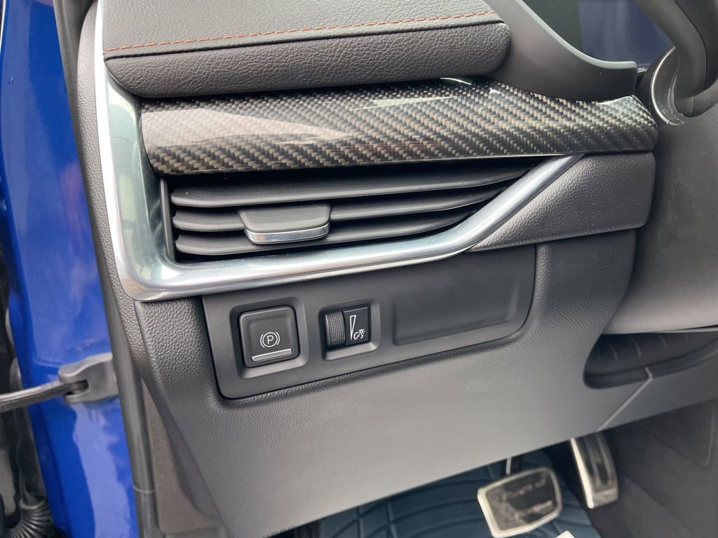 Used 2021 Cadillac XT4 Sport w/ Cold Weather Package AWD/4WD image 33