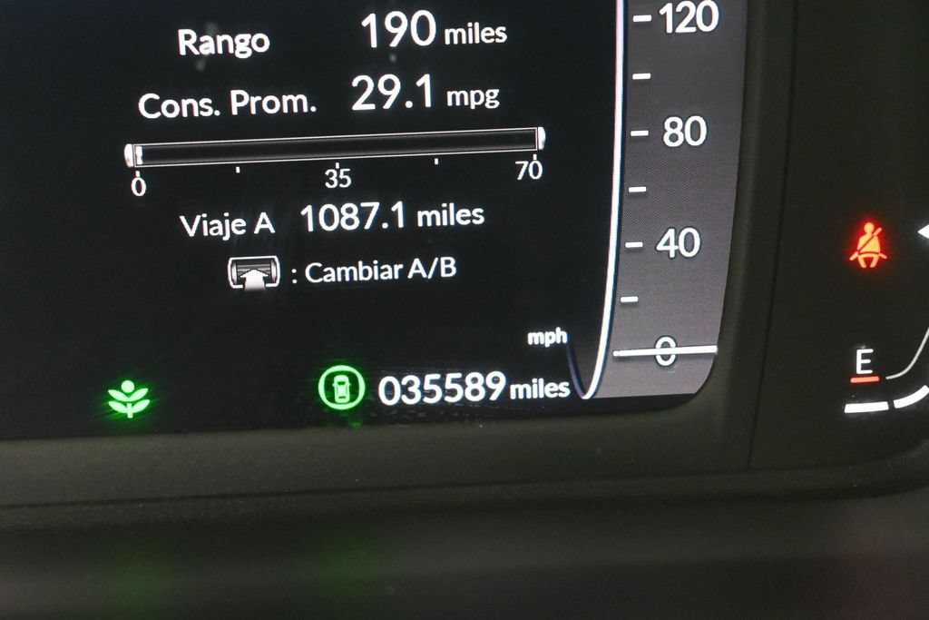 Used 2025 Honda Accord SE image 28