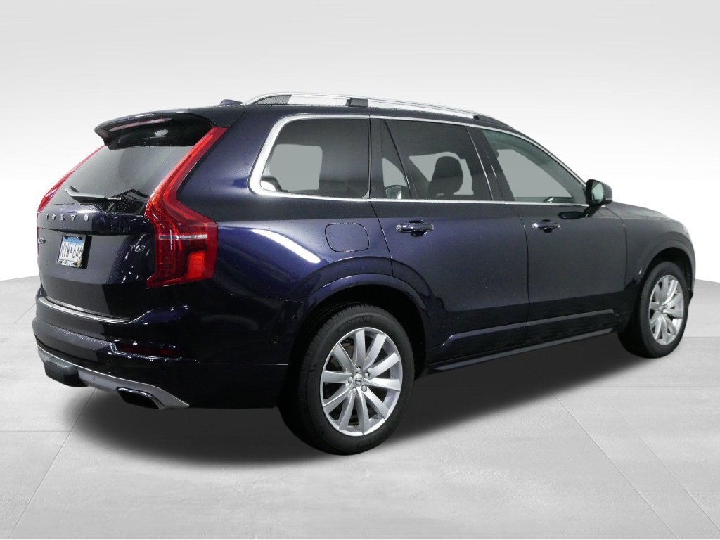 Used 2016 Volvo XC90 T6 Momentum w/ Protection Package Plus AWD/4WD image 10