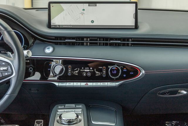 Used 2023 Genesis GV70 2.5T w/ Sport Prestige Package image 8