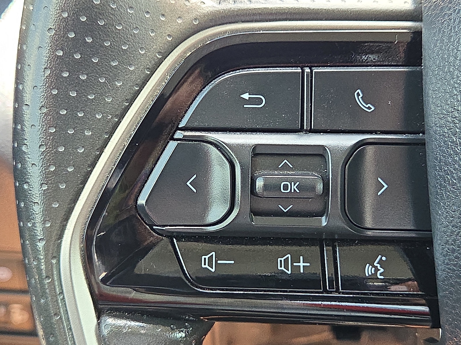 Used 2022 Toyota Tundra SR5 AWD/4WD image 21