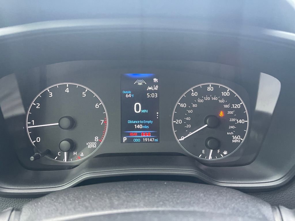 Used 2025 Toyota Corolla SE image 28