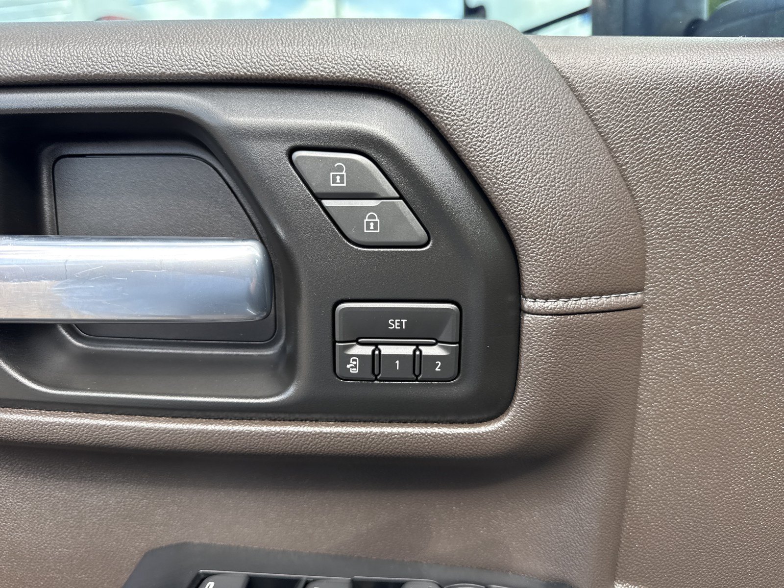 Used 2020 GMC Sierra 2500 Denali w/ Denali Ultimate Package AWD/4WD image 13