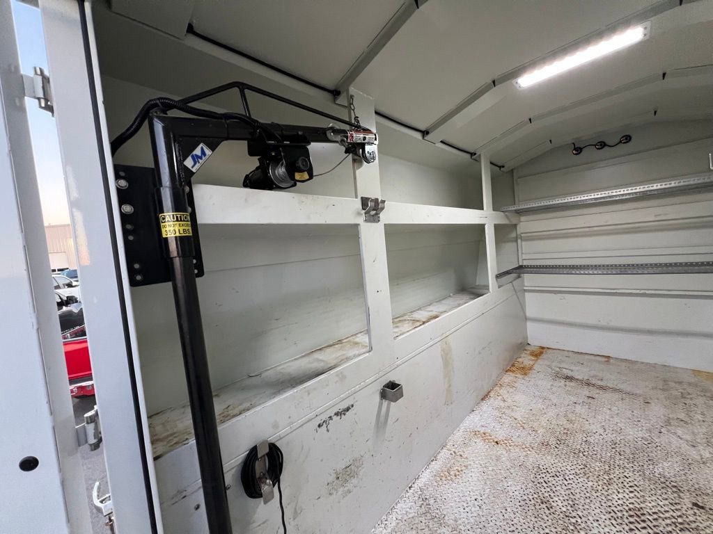 Used 2018 Ford Transit 350 138 DRW w/ Premium Package image 31