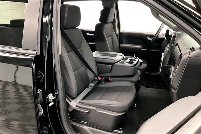 Used 2024 GMC Sierra 1500 Pro w/ Graphite Edition AWD/4WD image 8