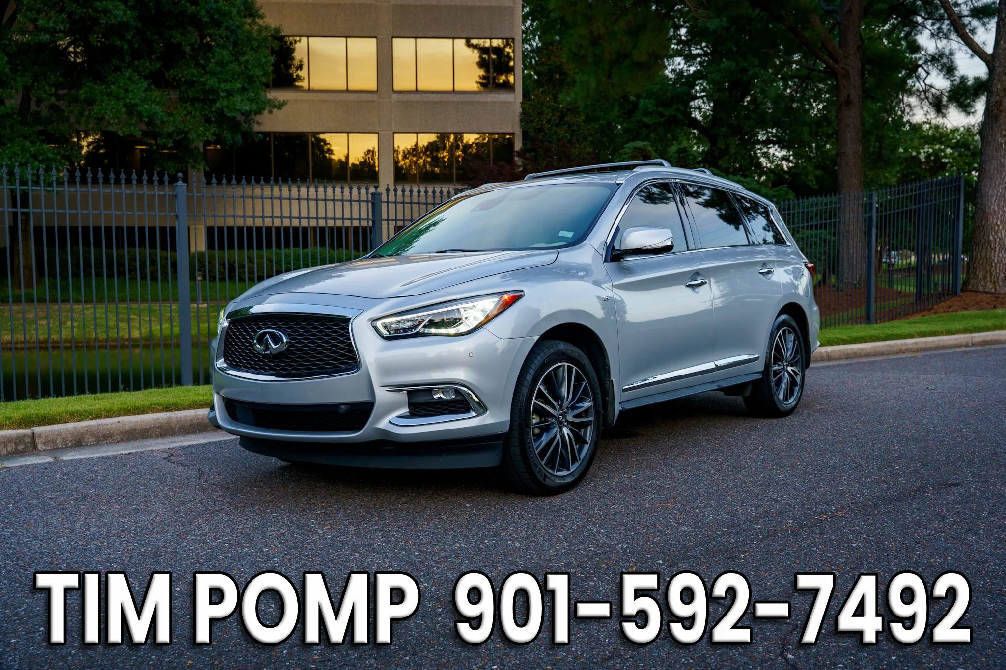 Used 2019 INFINITI QX60 Luxe w/ Sensory Package