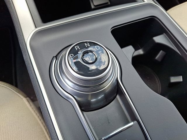 New 2024 Ford Edge SE w/ Black Appearance Package image 7