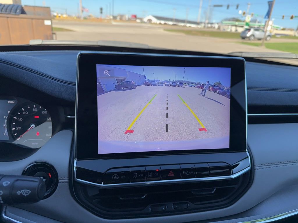 Used 2022 Jeep Compass Limited image 8