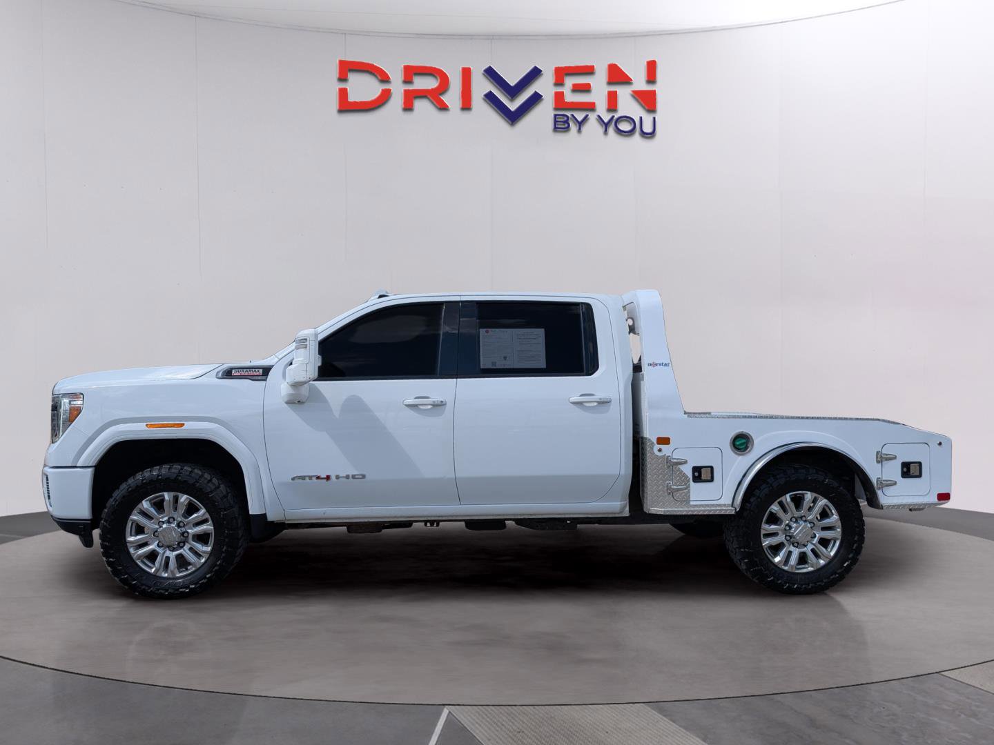Used 2023 GMC Sierra 3500 AT4 w/ AT4 Preferred Package image 2