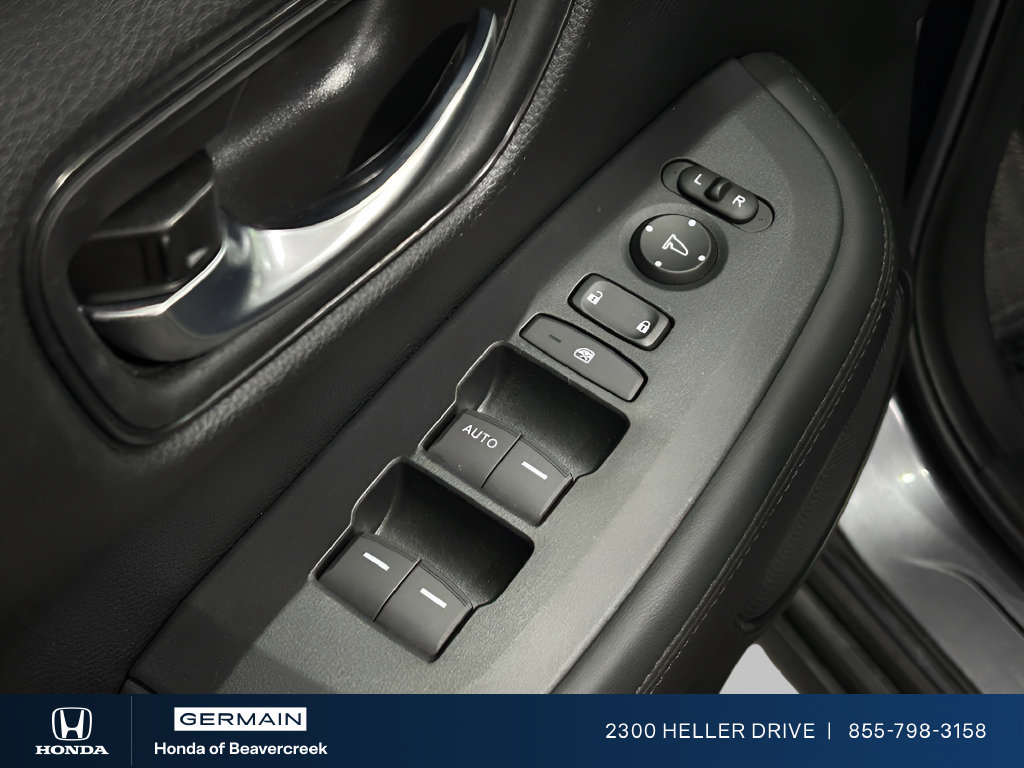 Used 2023 Honda HR-V LX image 13