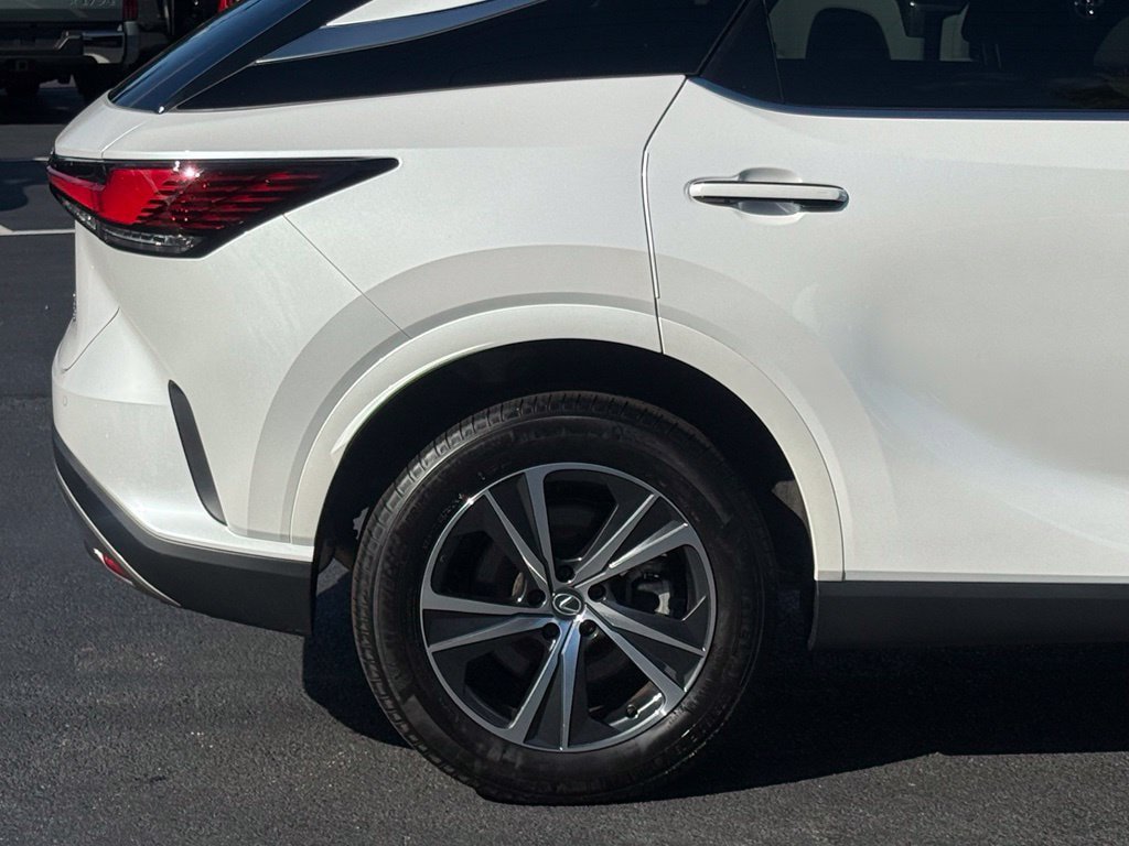 Used 2023 Lexus RX 350 Premium w/ Accessory Package (Z1) AWD/4WD image 10