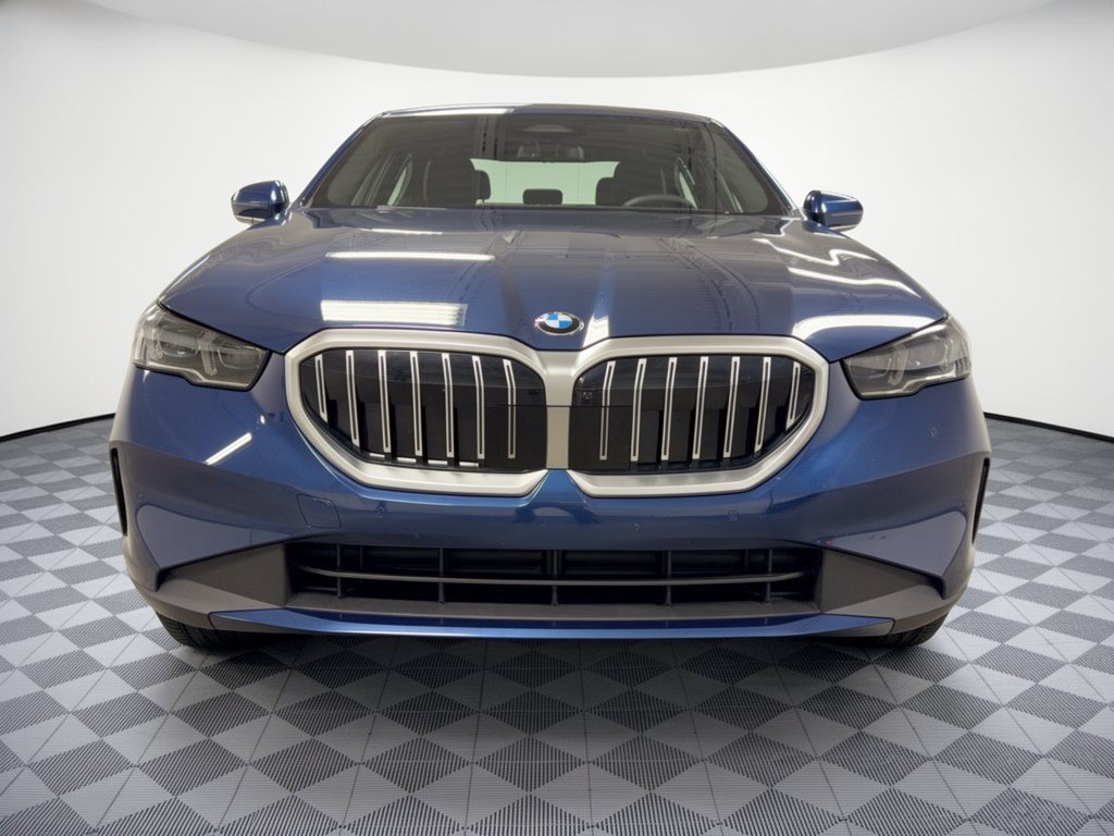 Certified 2026 BMW 530i RWD image 6